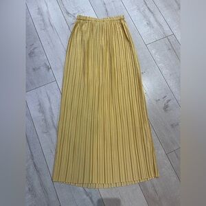 Banana Republic long skirt